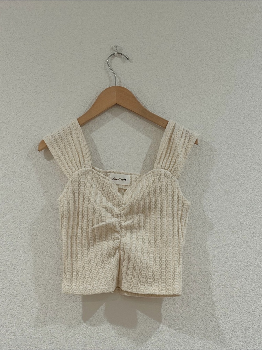 Sleeveless Cream Knit Cropped Top Size 0